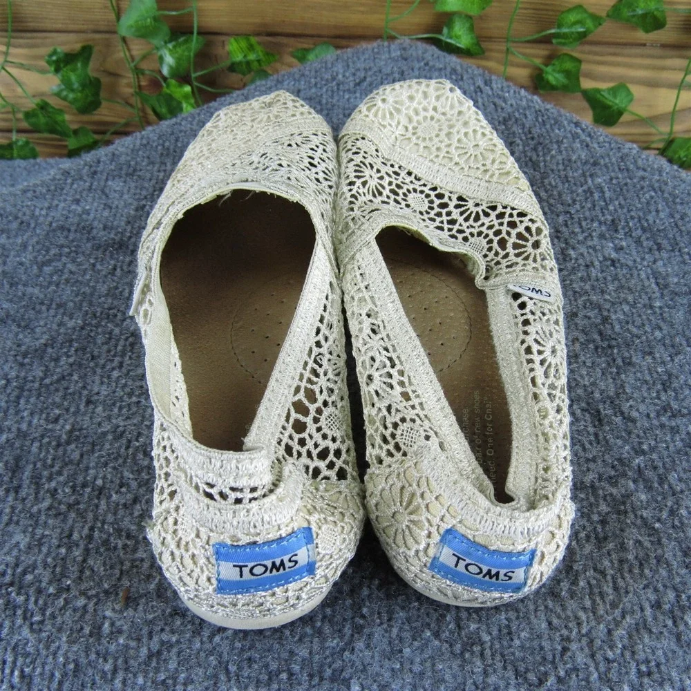 TOMS Women Alpargata Moroccan Crochet Loafer Beige Fabric Sz 8 Medium Used 2025
